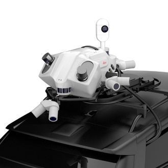 Le Leica Pegasus TRK avec un système complet de caméras monté sur le toit d’un véhicule, doté de divers capteurs pour une vue intégrale à 120 MP, avec des caméras routières additionnelles sur l’avant, le côté et l’arrière montrant la technologie SmartFusion.